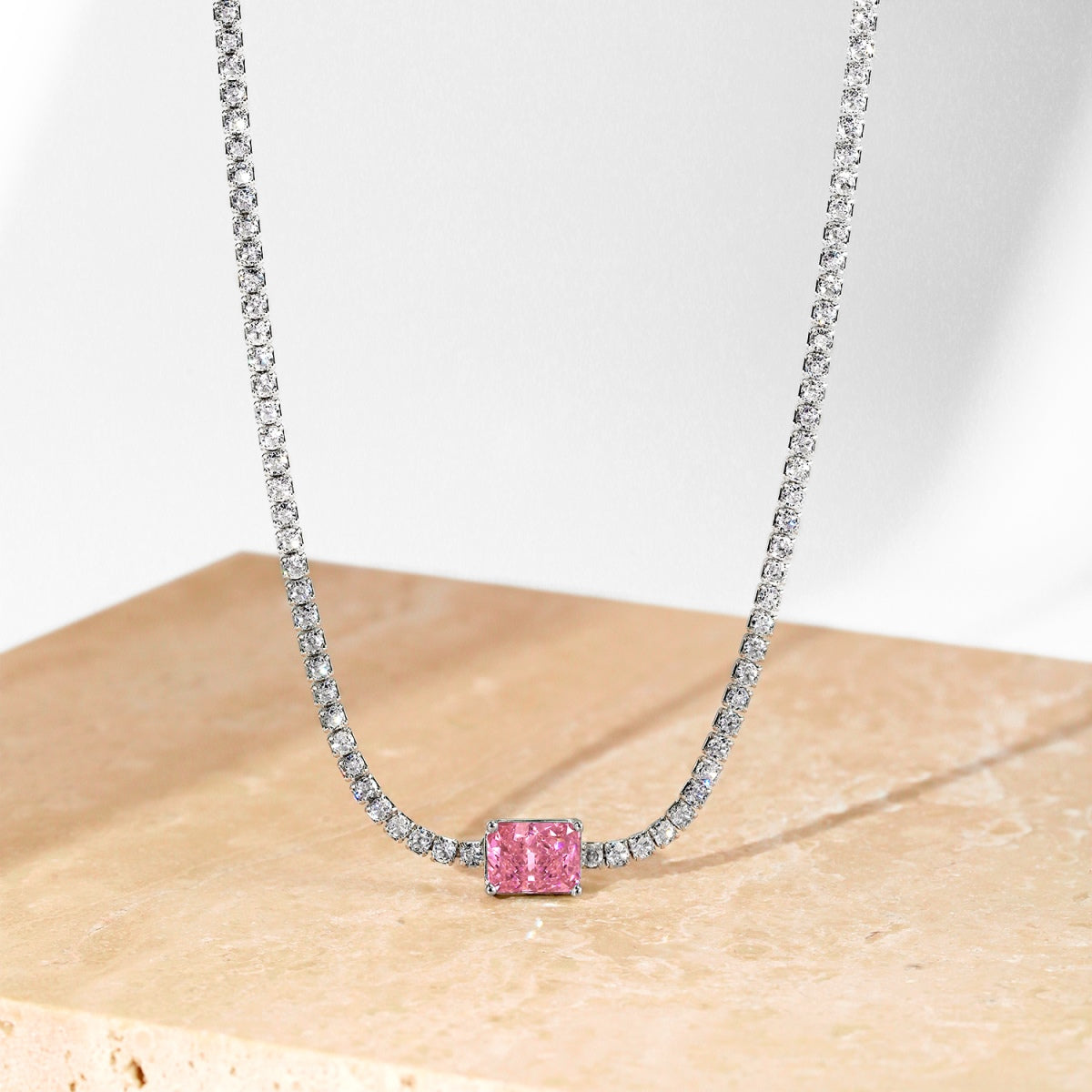 [Lumi Jewels]2.0 carat Ornate Emerald Cut Necklace