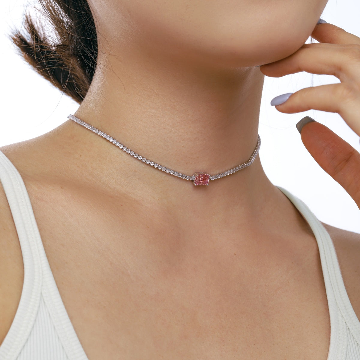 [Lumi Jewels]2.0 carat Ornate Emerald Cut Necklace