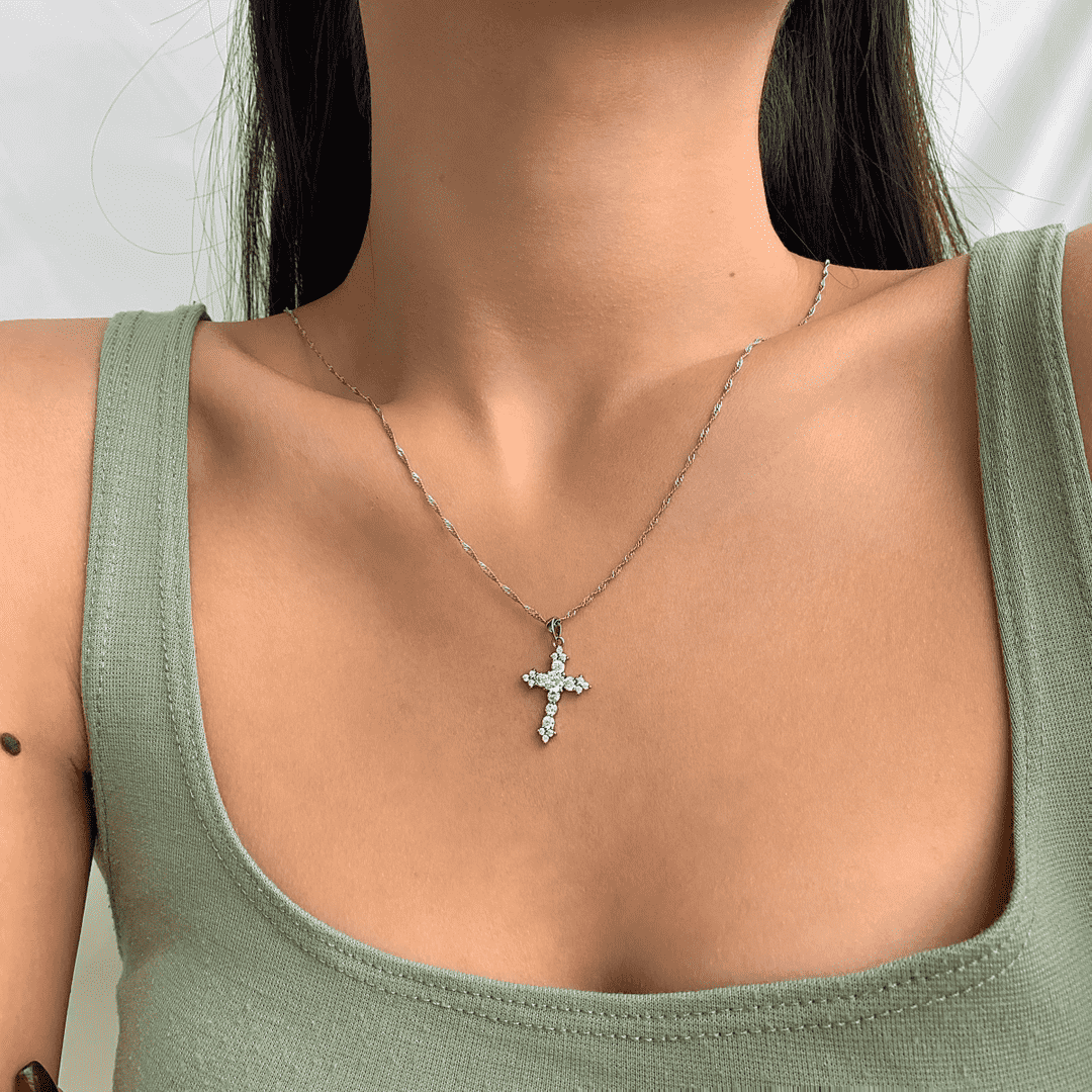 [Lumi Jewels]Delicate Cross Shape Necklace