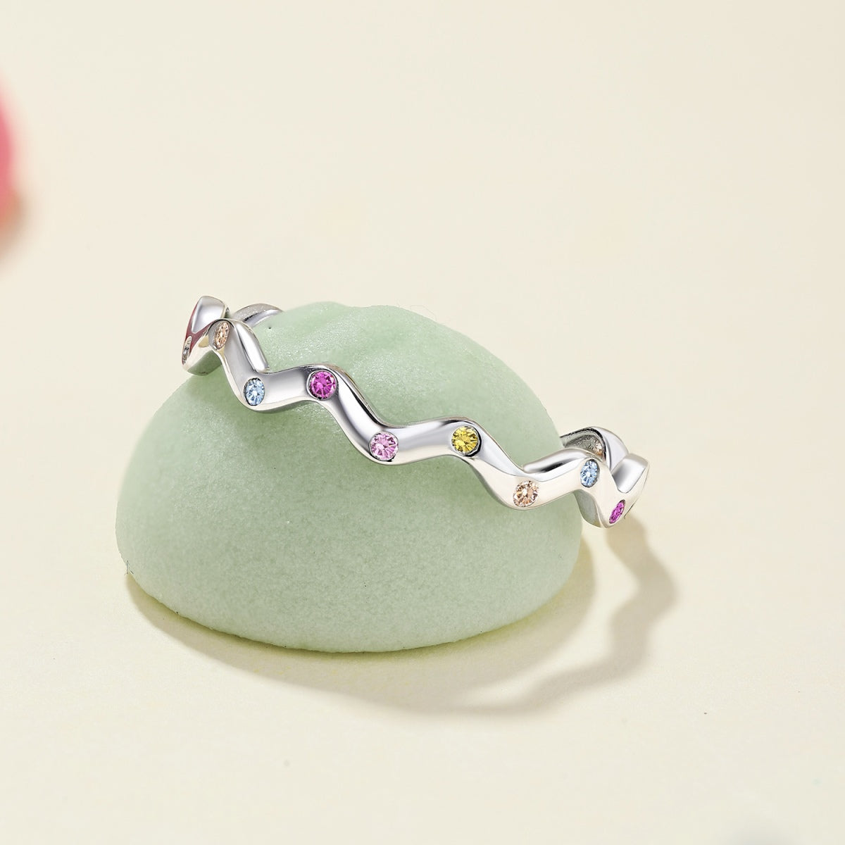 [Lumi Jewels]Ornate Vibrant Round Cut Daily Ring