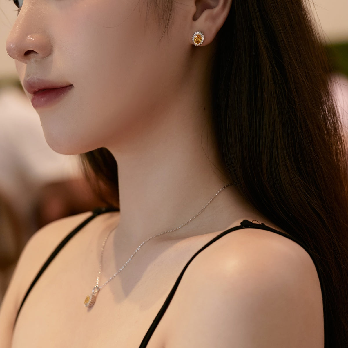 [Lumi Jewels]Delicate Radiant Oval Cut Daily Earrings