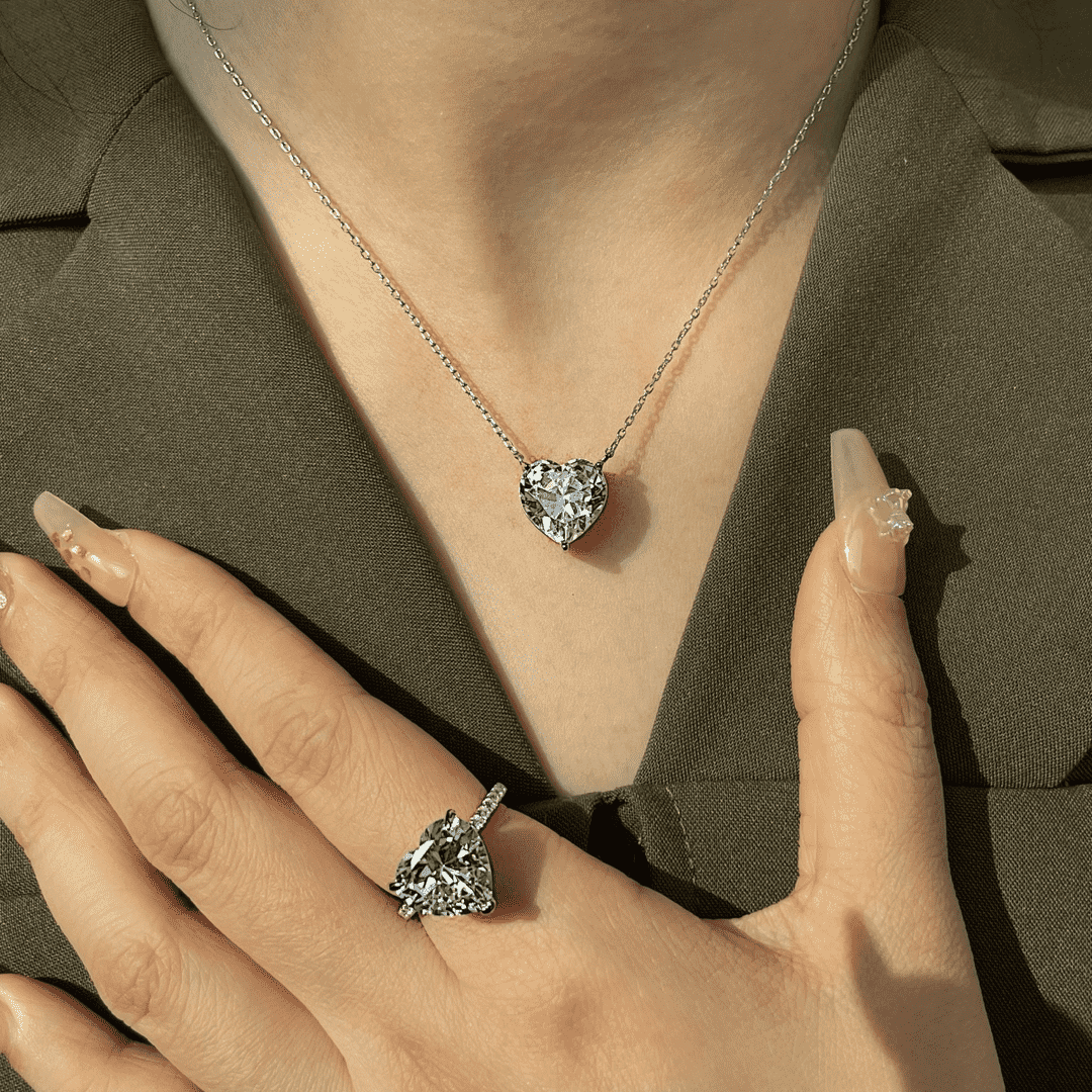 [Lumi Jewels]6.0 carat Radiant Heart Shape Necklace