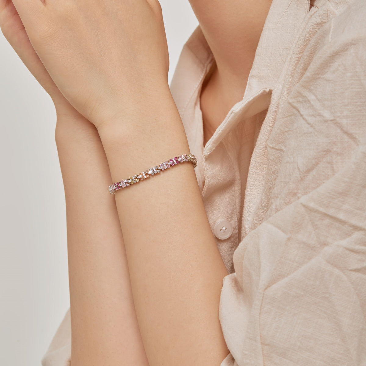 [Lumi Jewels]Unique Colorful Butterfly Shape Party Bracelet