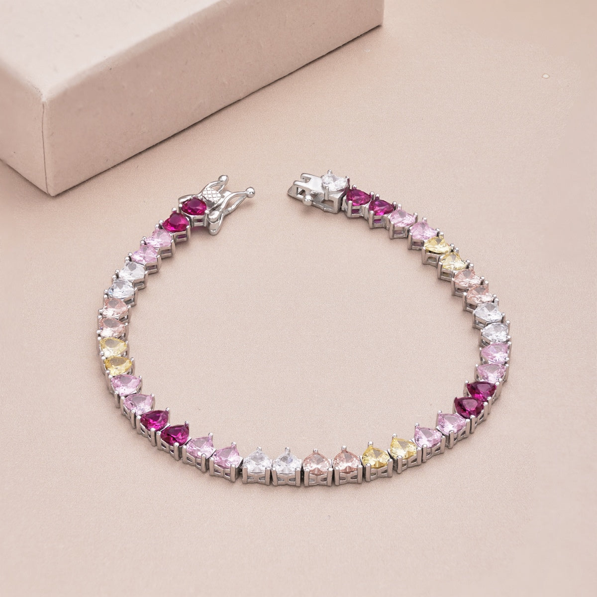 [Lumi Jewels]Luxurious Colorful Romantic Heart Shape Lover Bracelet