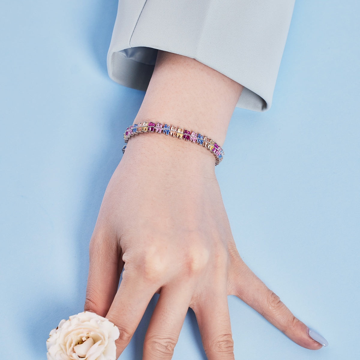 [Lumi Jewels]Sparkling Exquisite Multi Cut Party Bracelet