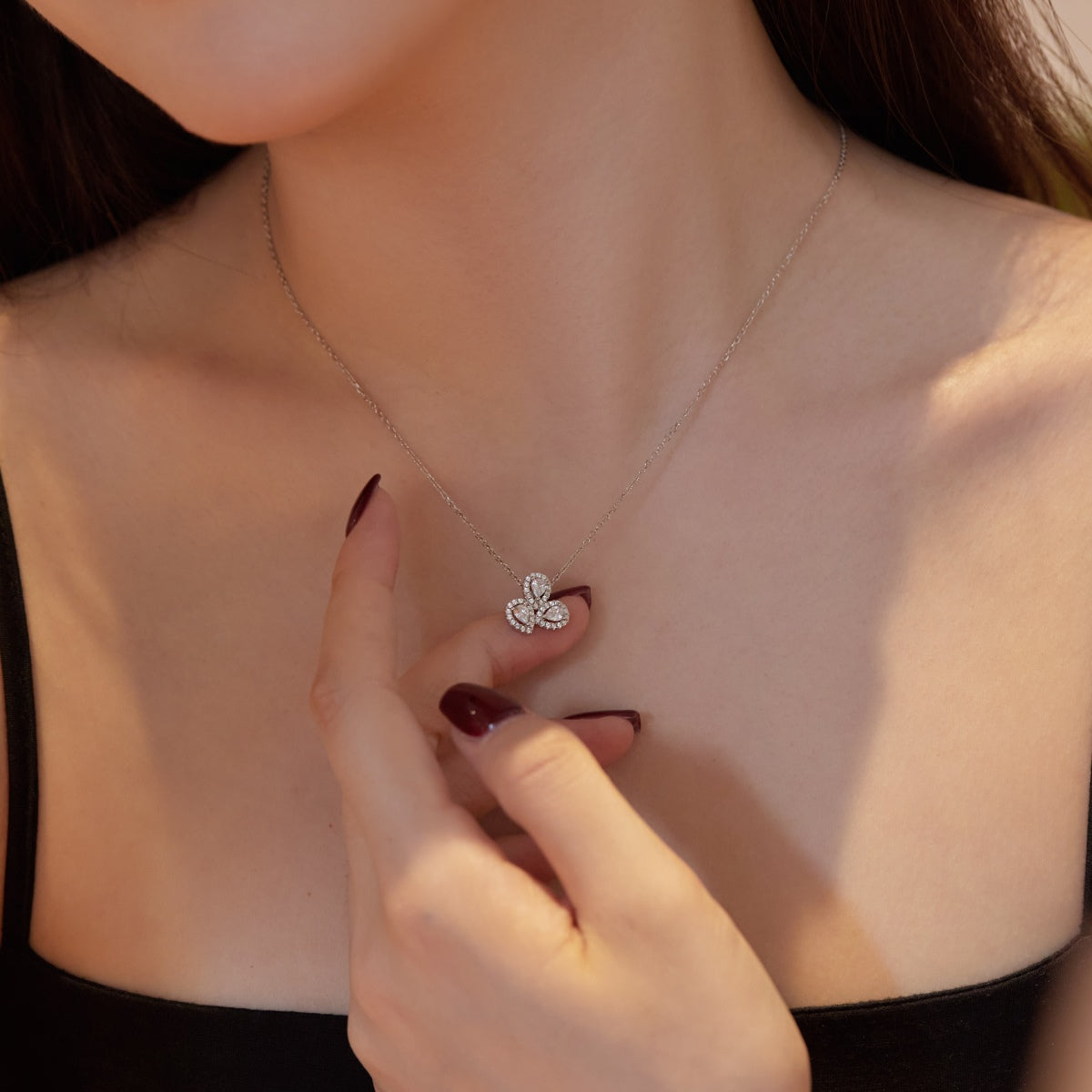 [Lumi Jewels]Elegant Flower Shape Pear Cut Necklace