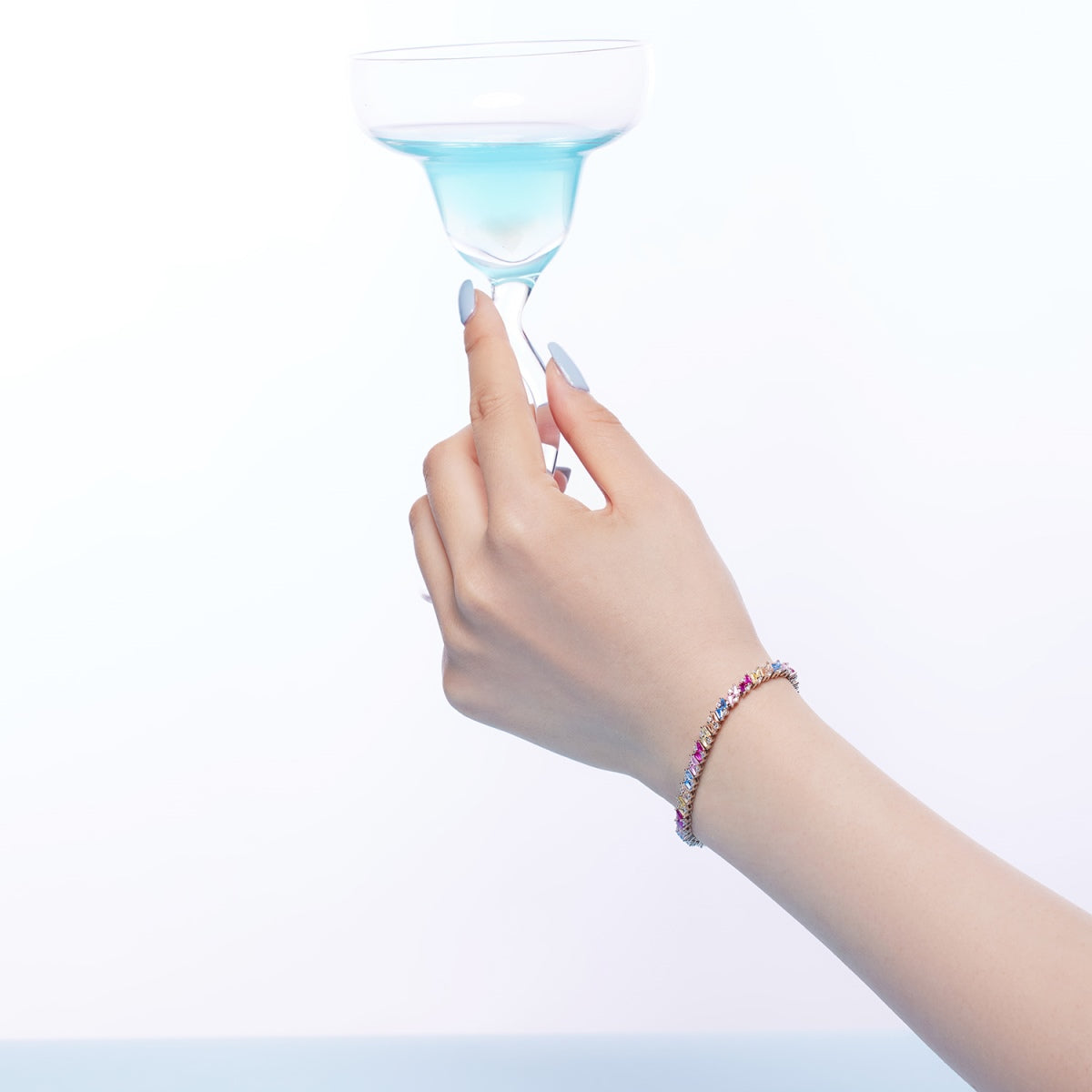 [Lumi Jewels]Ornate Sparkling Multi Cut Party Bracelet