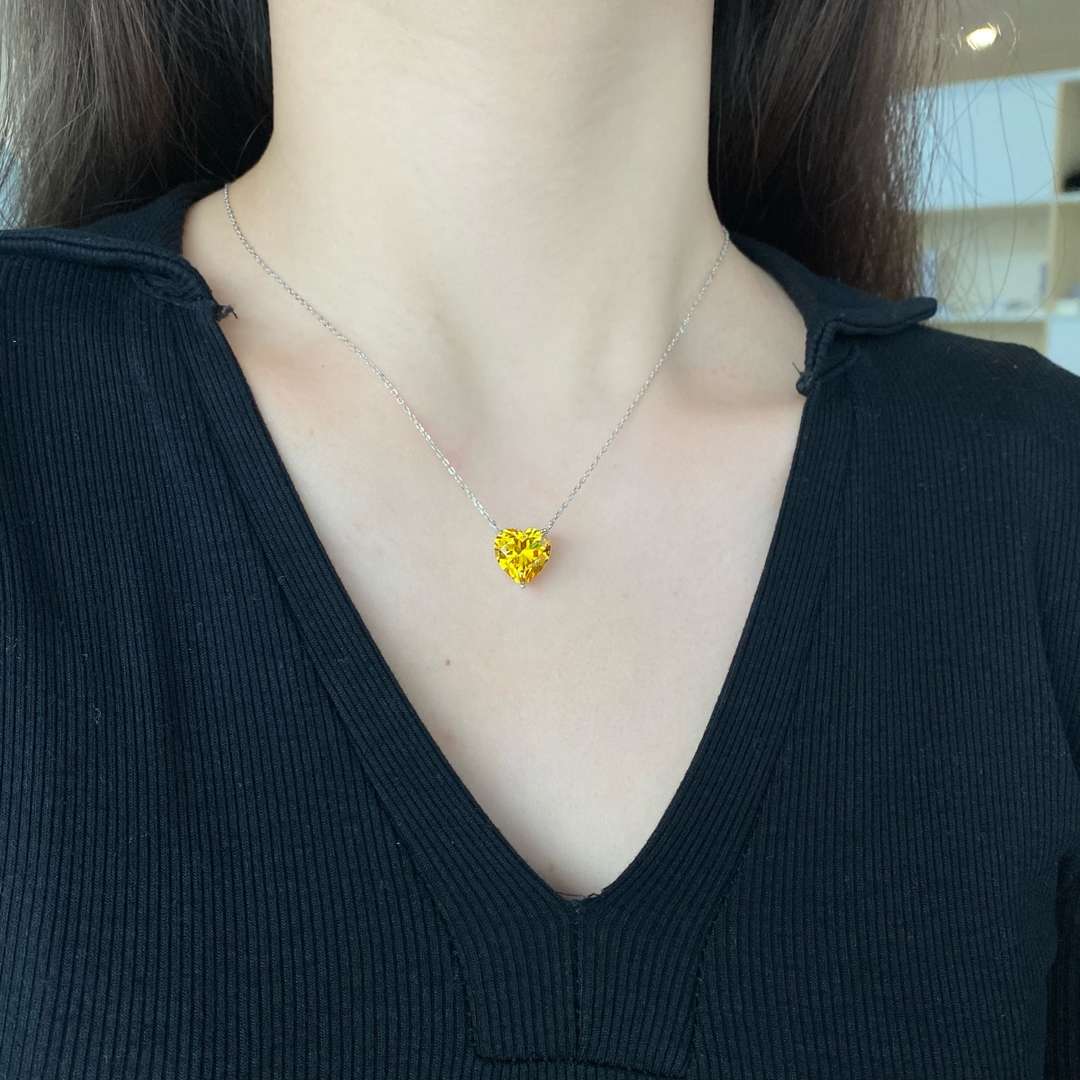[Lumi Jewels]6.0 carat Radiant Heart Shape Necklace