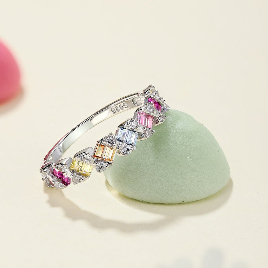 [Lumi Jewels]Delicate Vibrant Emerald Cut Daily Ring