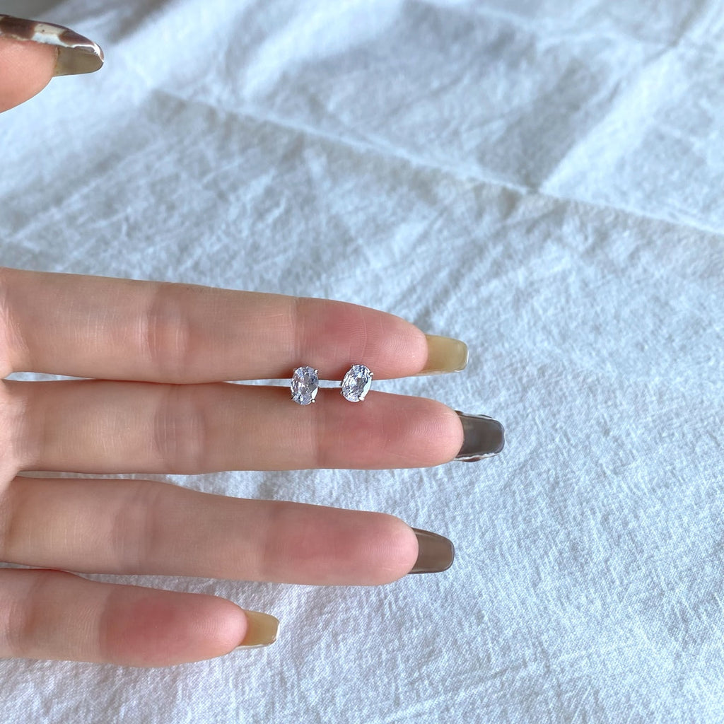 [Lumi Jewels]Oval Classic Dignified Elegant Earrings