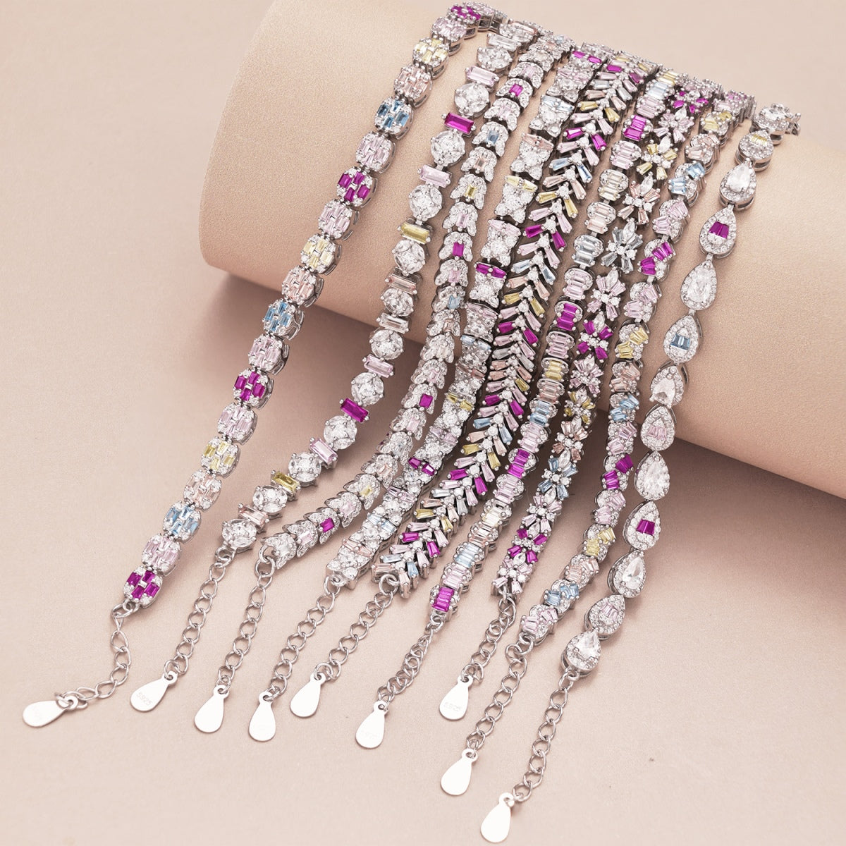 [Lumi Jewels]Unique Colorful Flower Shape Daily Bracelet