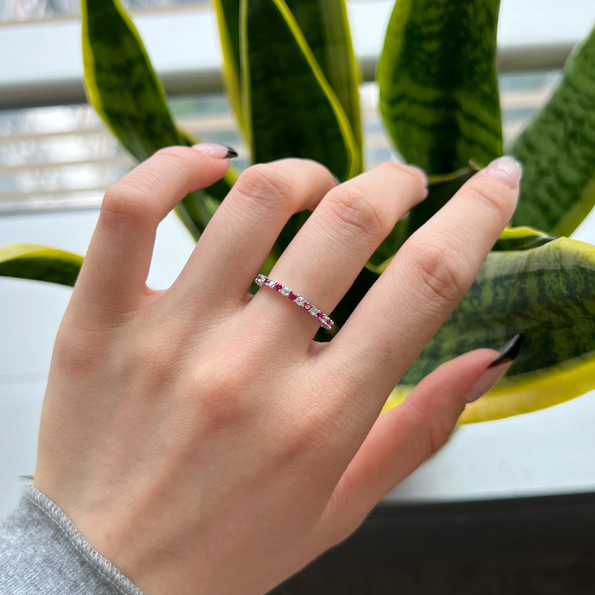 [Lumi Jewels]Exquisite Colorful Round Cut Tennis Ring