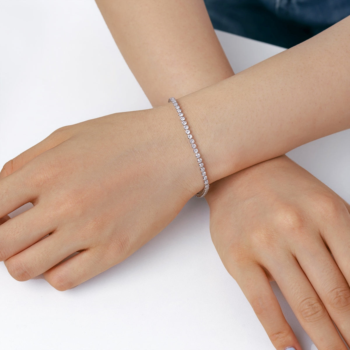 [Lumi Jewels]Dazzling Sparkling Round Cut Daily Bracelet
