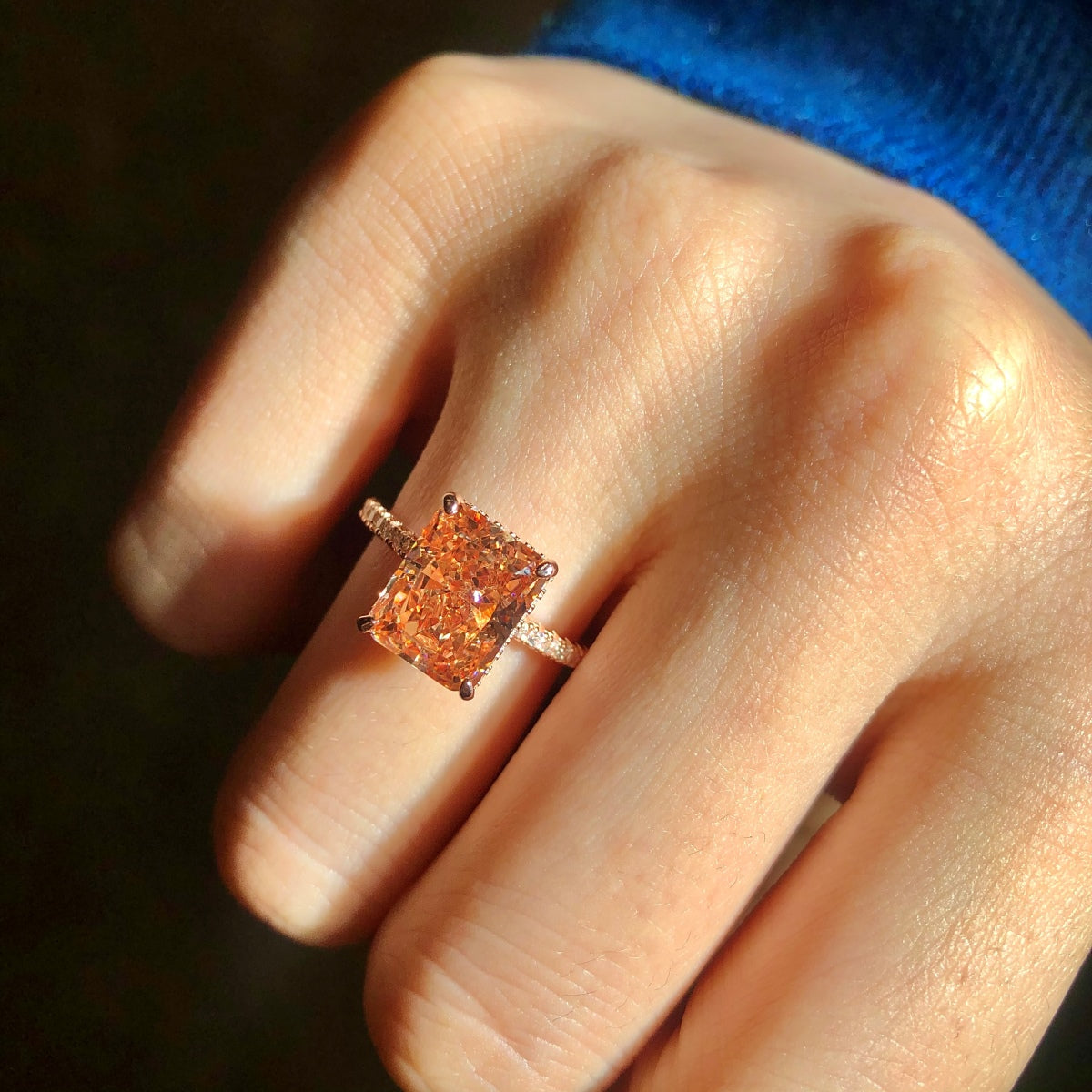 [Lumi Jewels]4.0 Carat Luxurious Engagement Ring