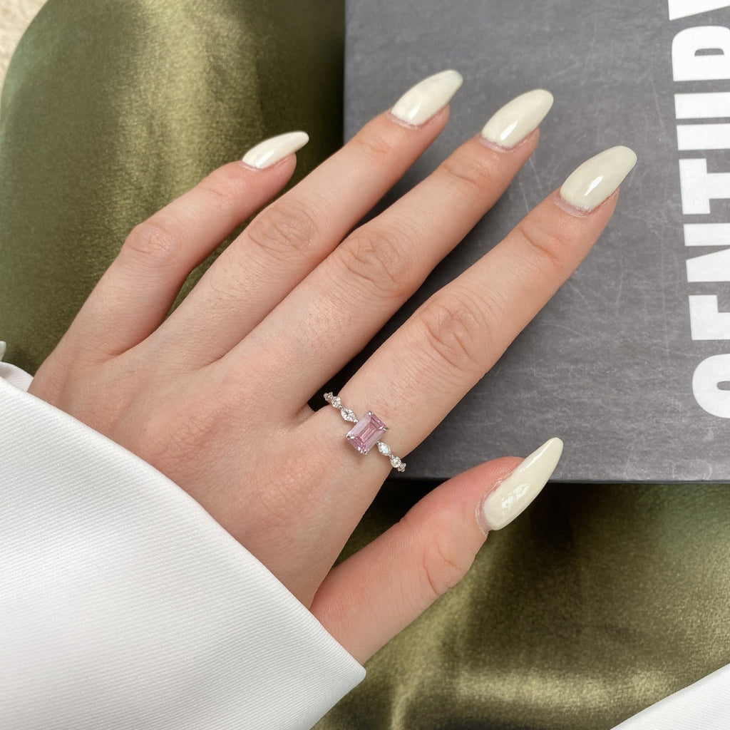 [Lumi Jewels]1.0 Carat Dainty Resplendent Radiant Cut Daily Ring