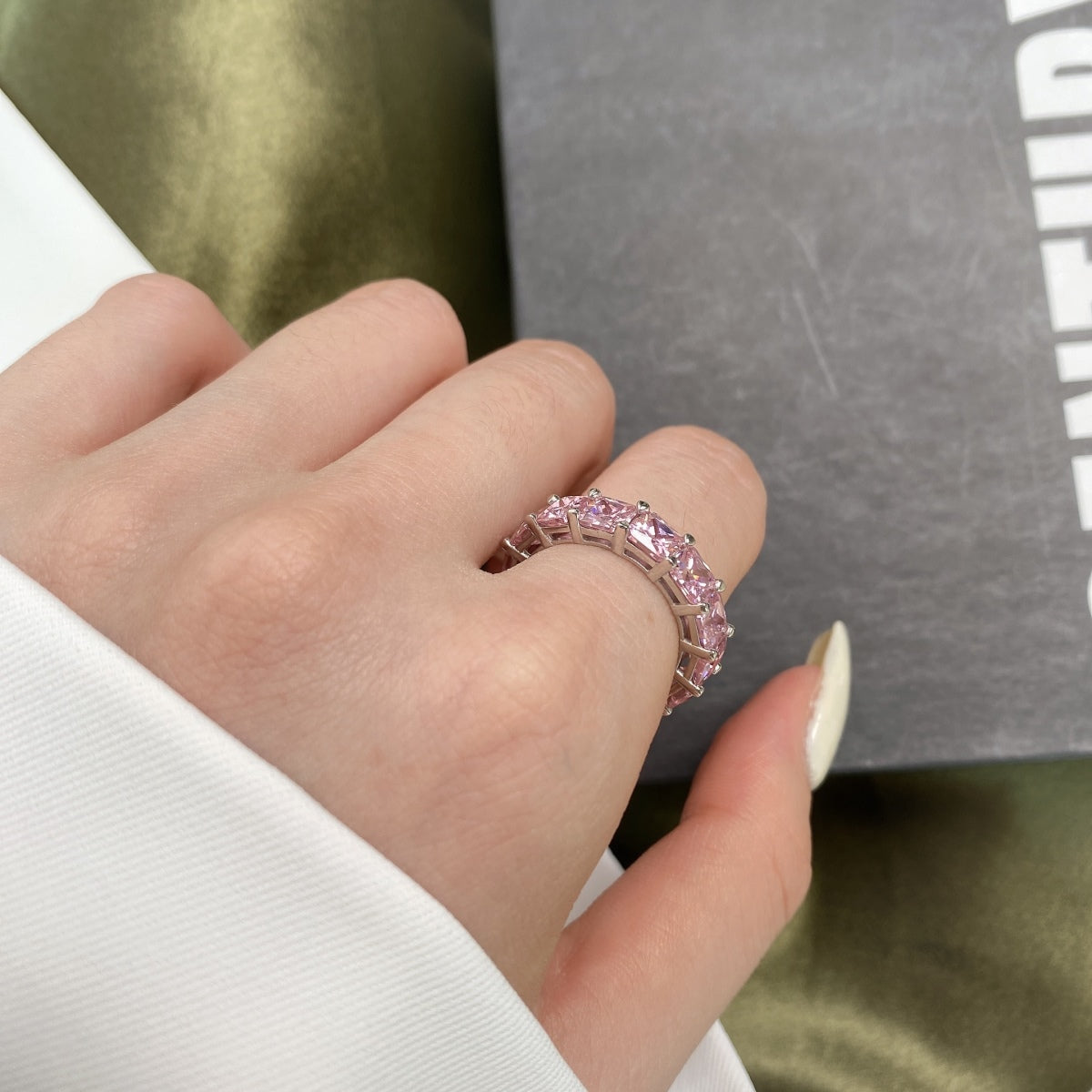 [Lumi Jewels]Elegant Princess Cut Tennis Ring