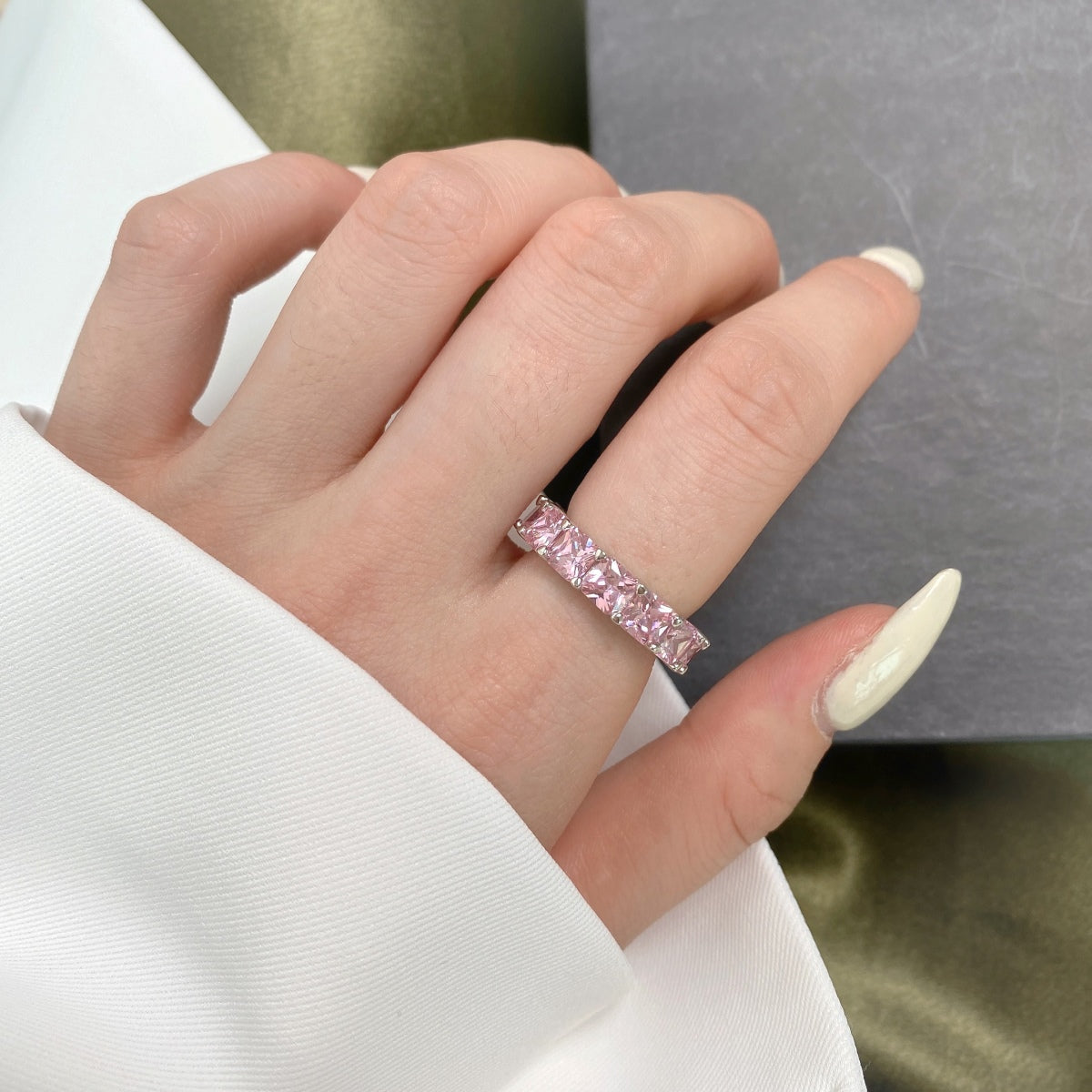 [Lumi Jewels]Elegant Princess Cut Tennis Ring