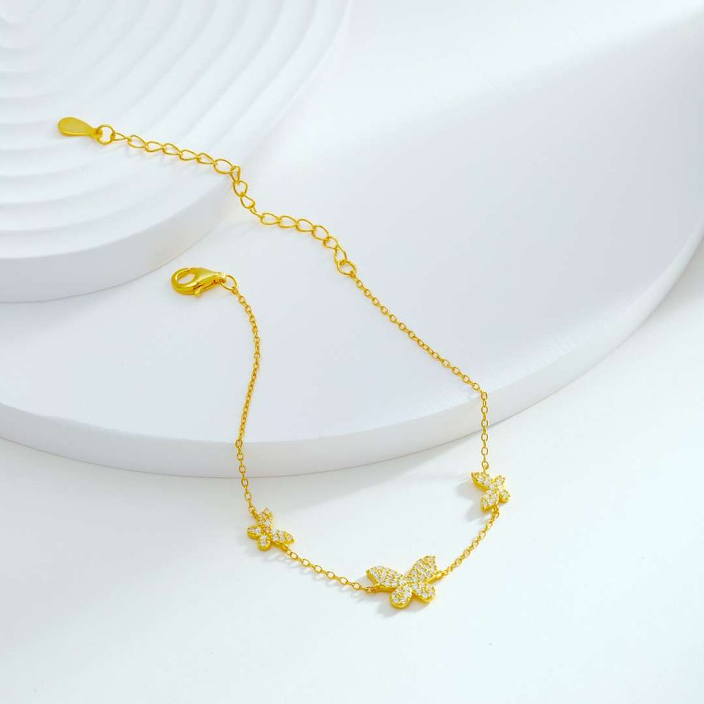 [Lumi Jewels]Delicate Butterfly Pendant Bracelet