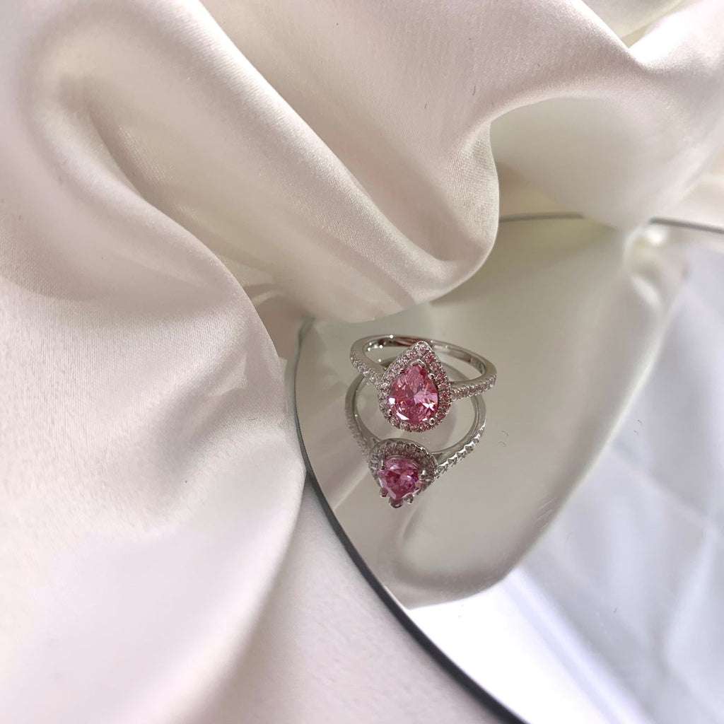 [Lumi Jewels]1.0 Carat Luxurious Resplendent Water Drop Shape Wedding Ring