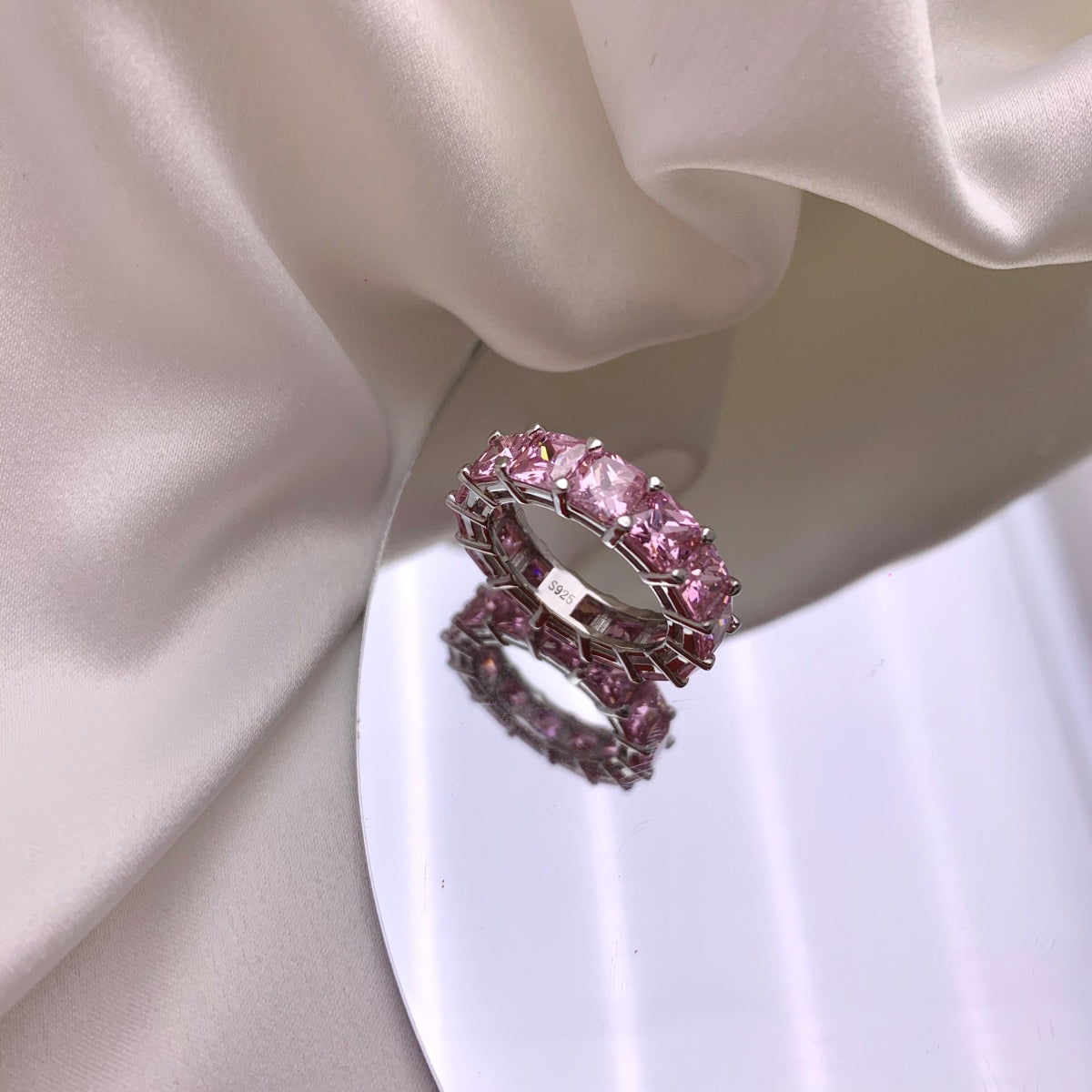 [Lumi Jewels]Elegant Princess Cut Tennis Ring