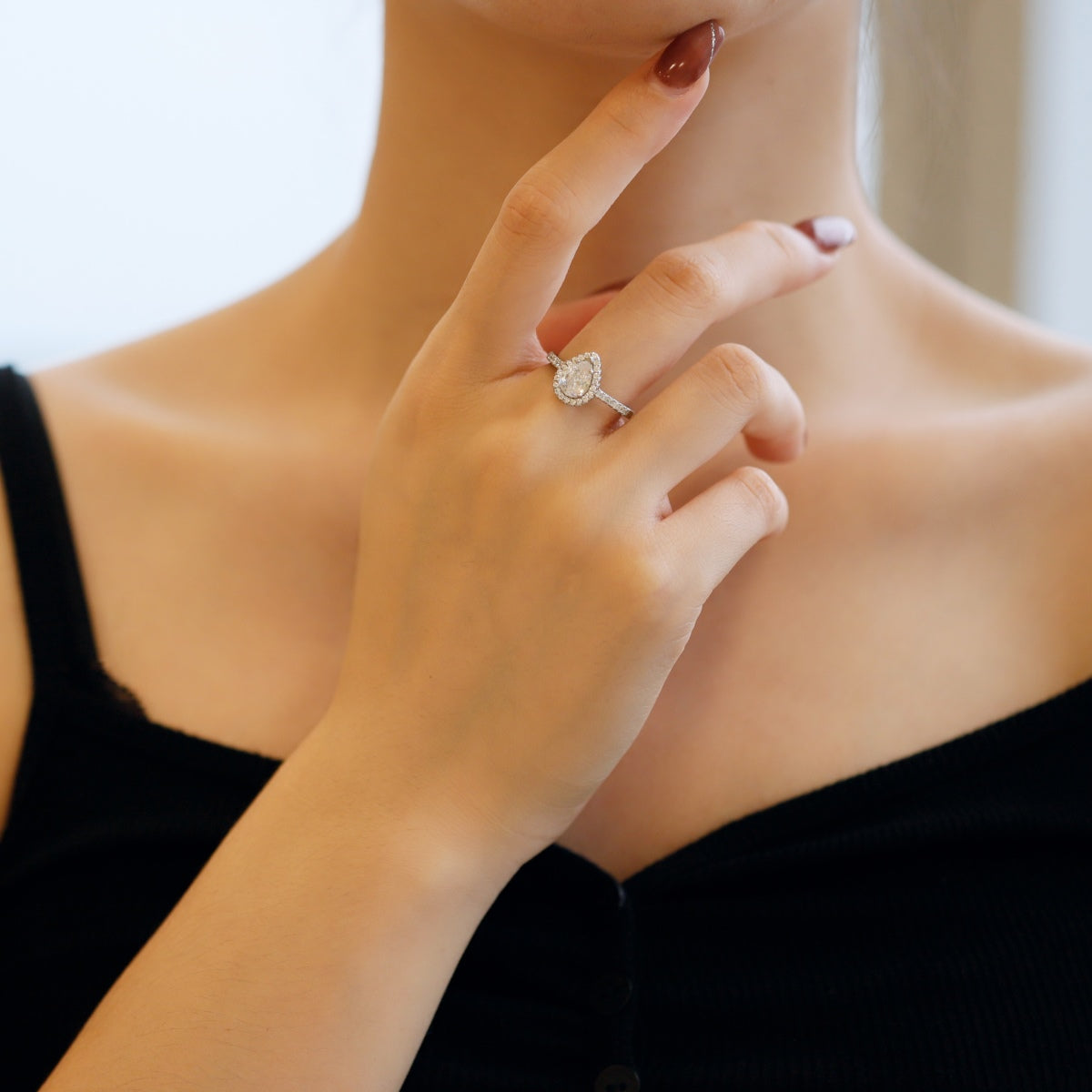 [Lumi Jewels]1.0 Carat Luxurious Resplendent Water Drop Shape Wedding Ring