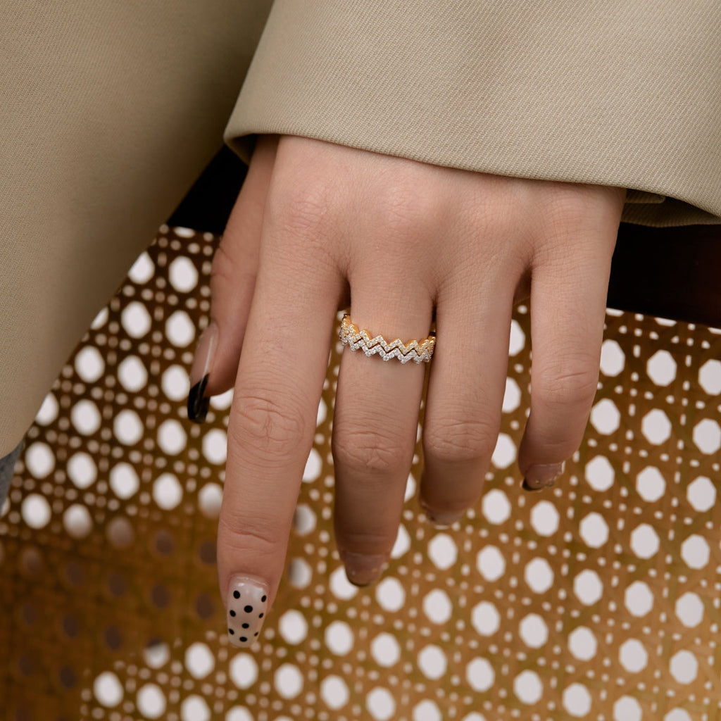 [Lumi Jewels]Delicate Enchanting Wave Shape Daily Ring