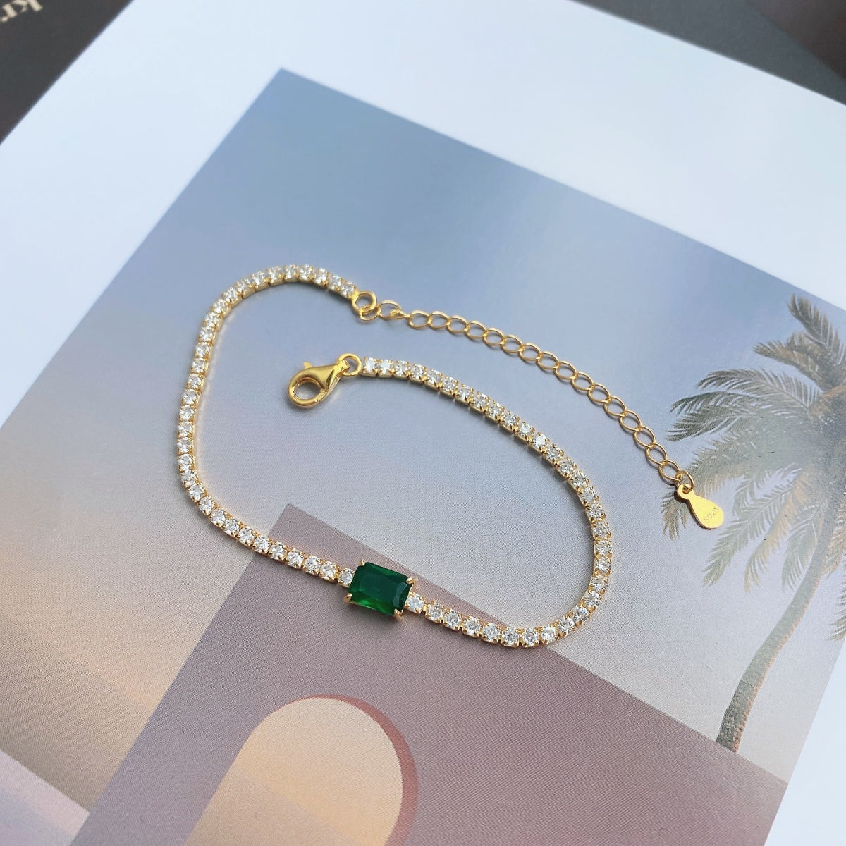 [Lumi Jewels]1.0 Carat Unique Emerald Cut Banquet Bracelet
