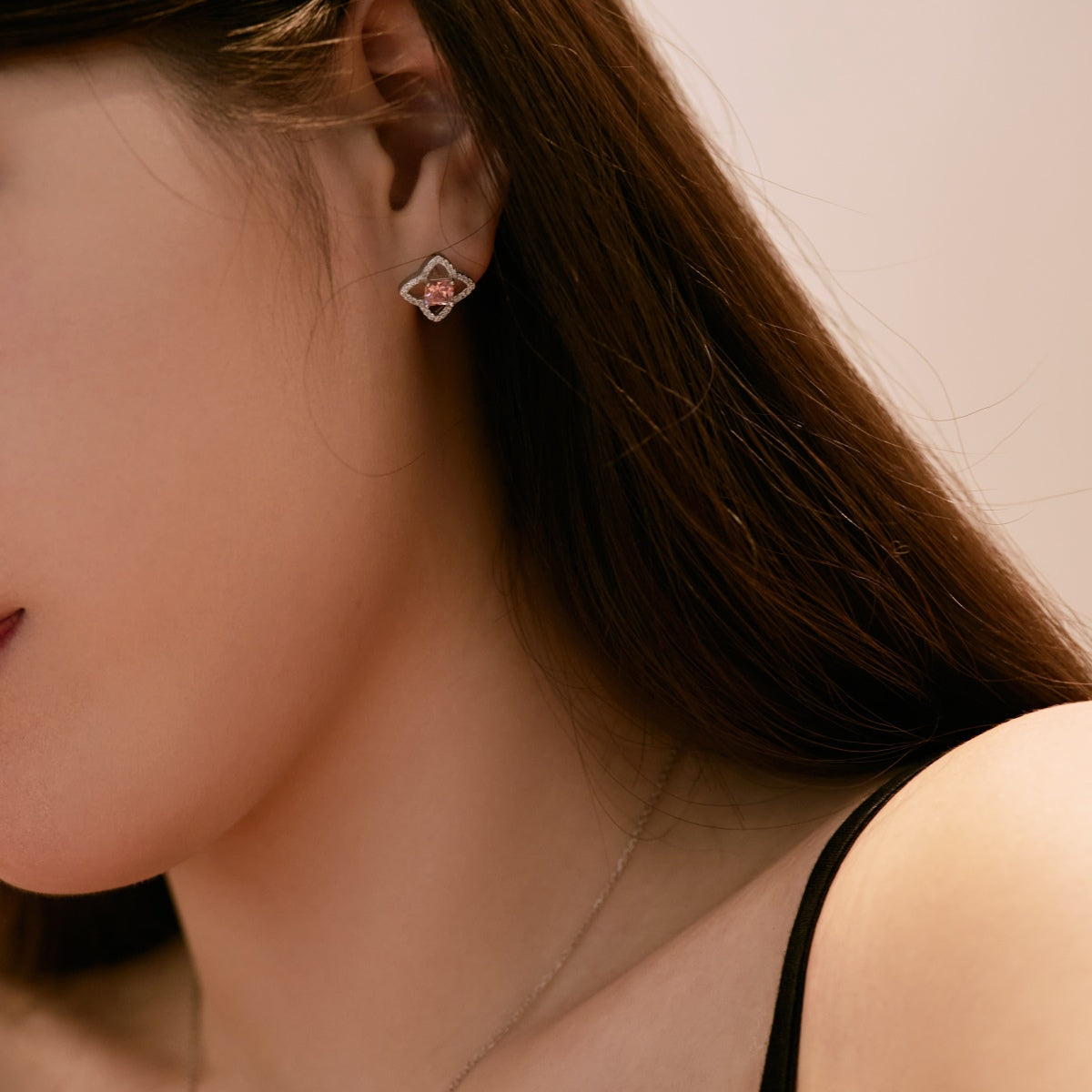 [Lumi Jewels]Elegant Star Shape Princess Cut Daily Earrings