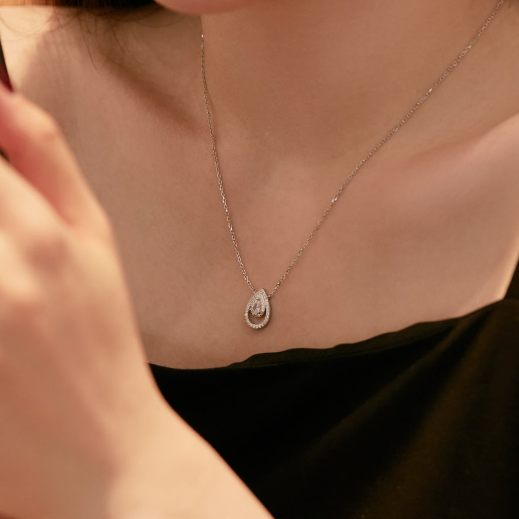 [Lumi Jewels]Sparkling Pear Cut Necklace