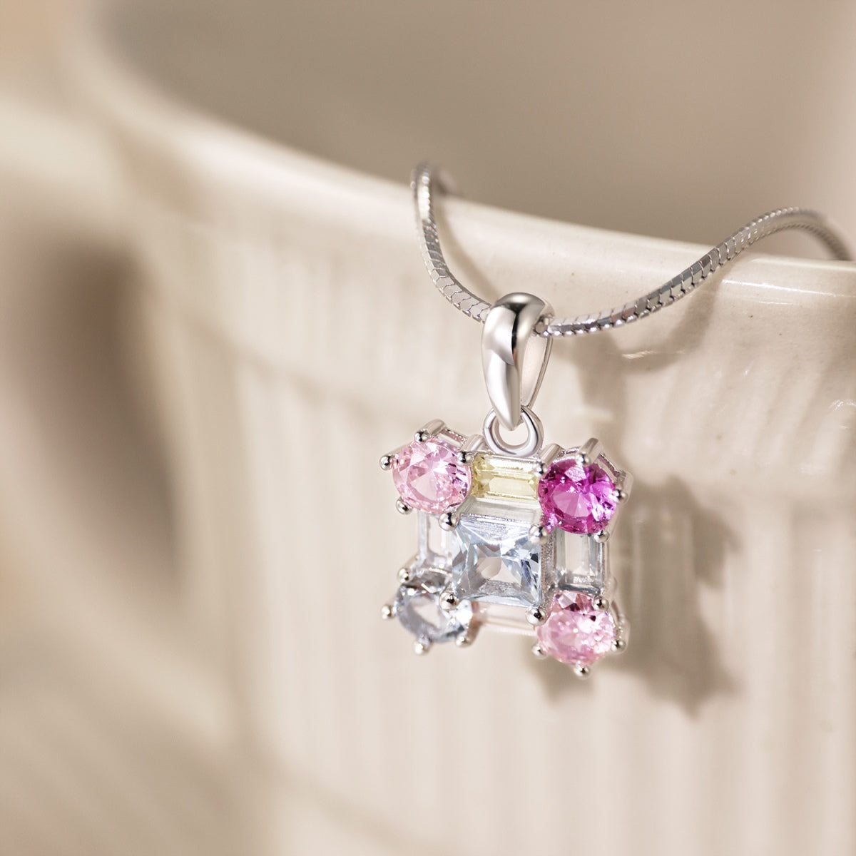 [Lumi Jewels]Gorgeous Multi Colorful Necklace