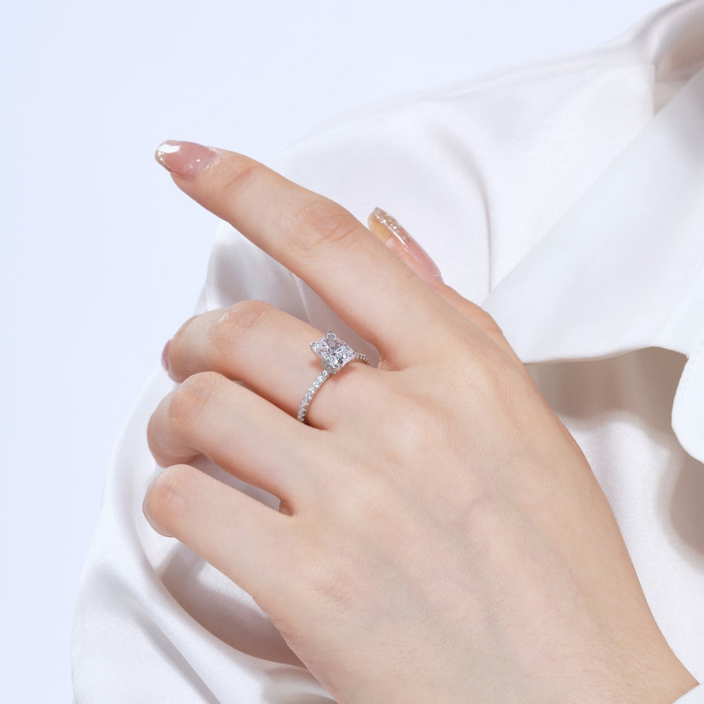 [Lumi Jewels]2.0 Carat Dazzling Sparkling Radiant Cut Party Ring