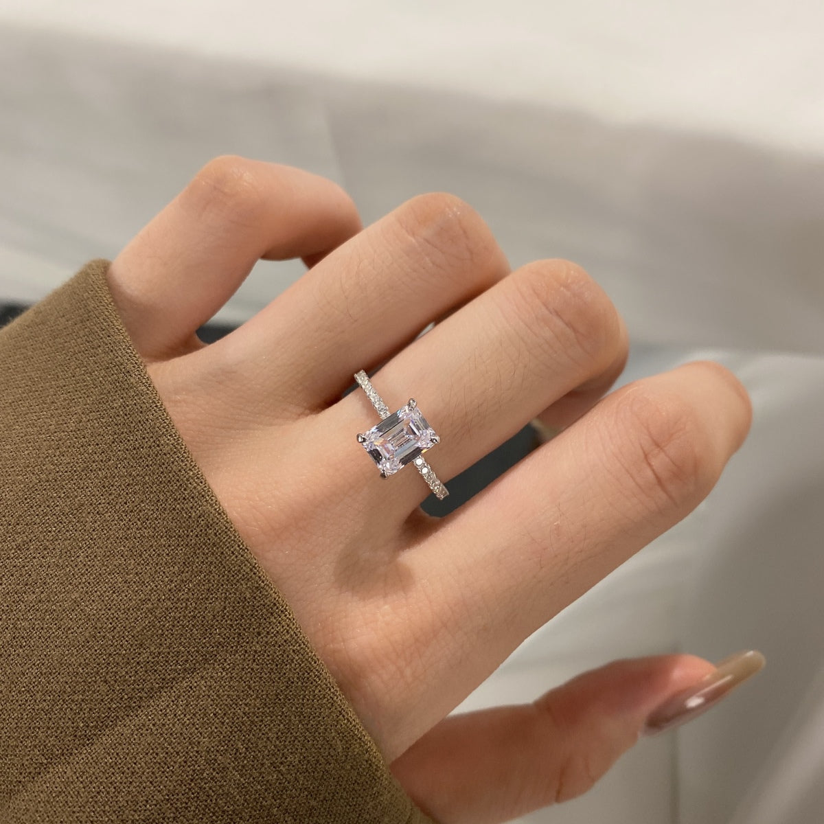 [Lumi Jewels]2.0 Carat Scintillating Ornate Radiant Cut Party Ring