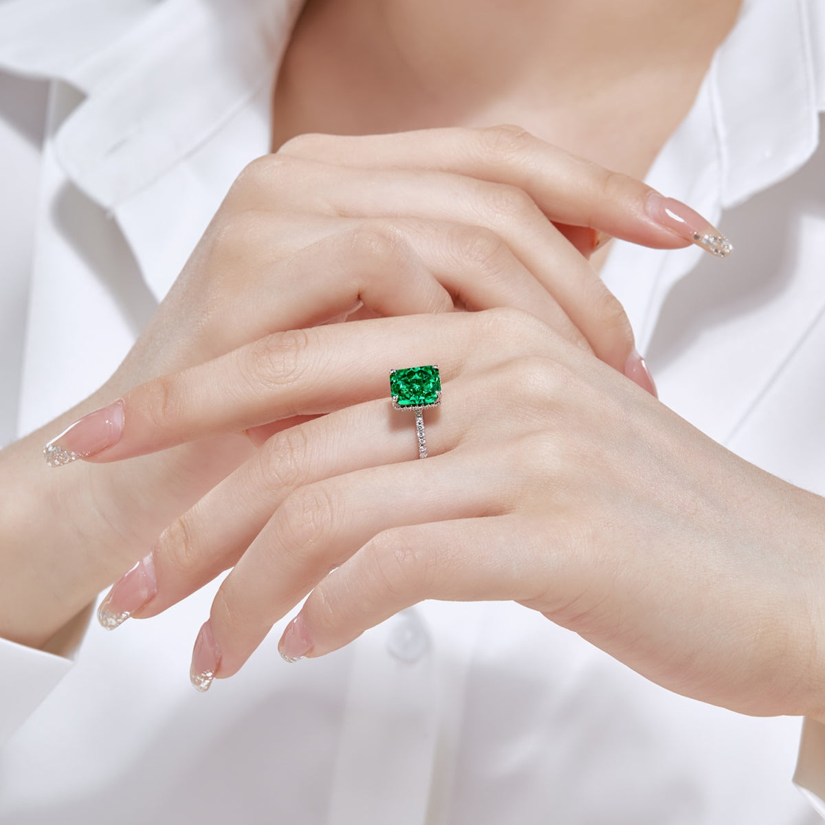 [Lumi Jewels]4.0 Carat Luxurious Engagement Ring