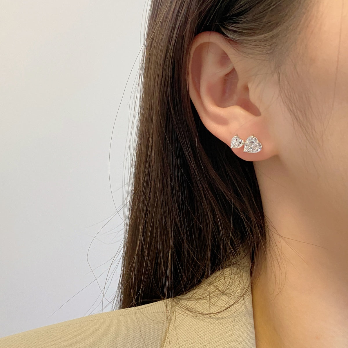 [Lumi Jewels]Double Heart-Shape Classic Princess Style Earrings