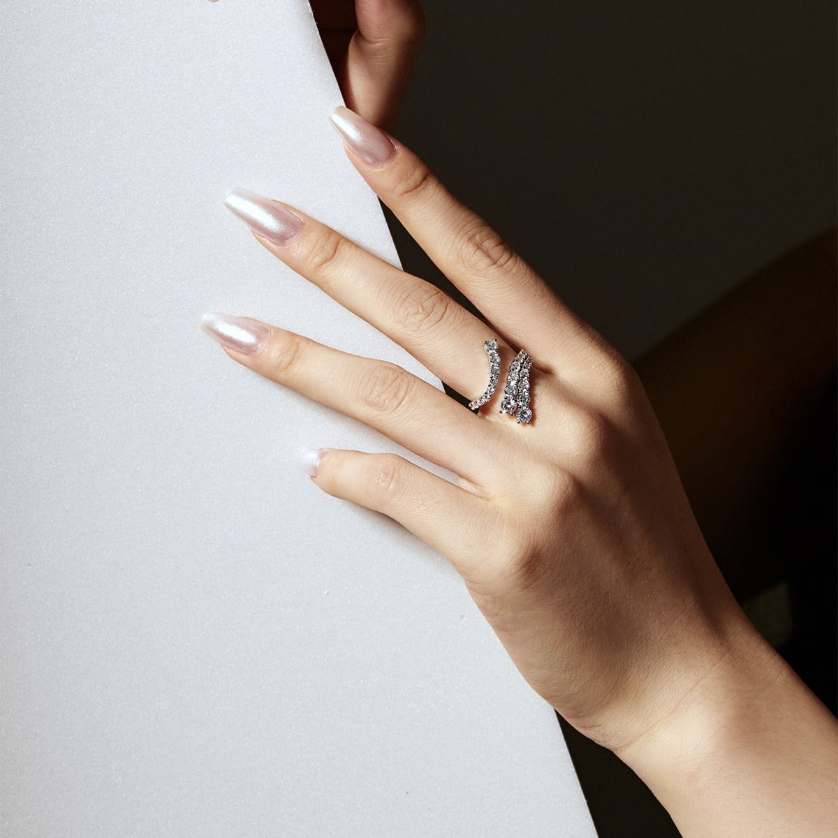 [Lumi Jewels]Unique Vivid Snake Shape Daily Ring