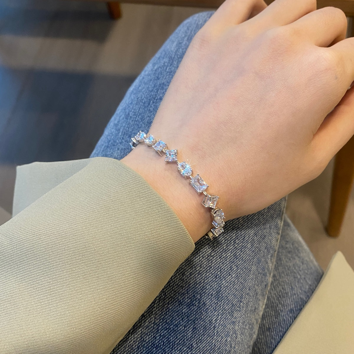 [Lumi Jewels]Unique Exquisite Multi Cut Daily Bracelet