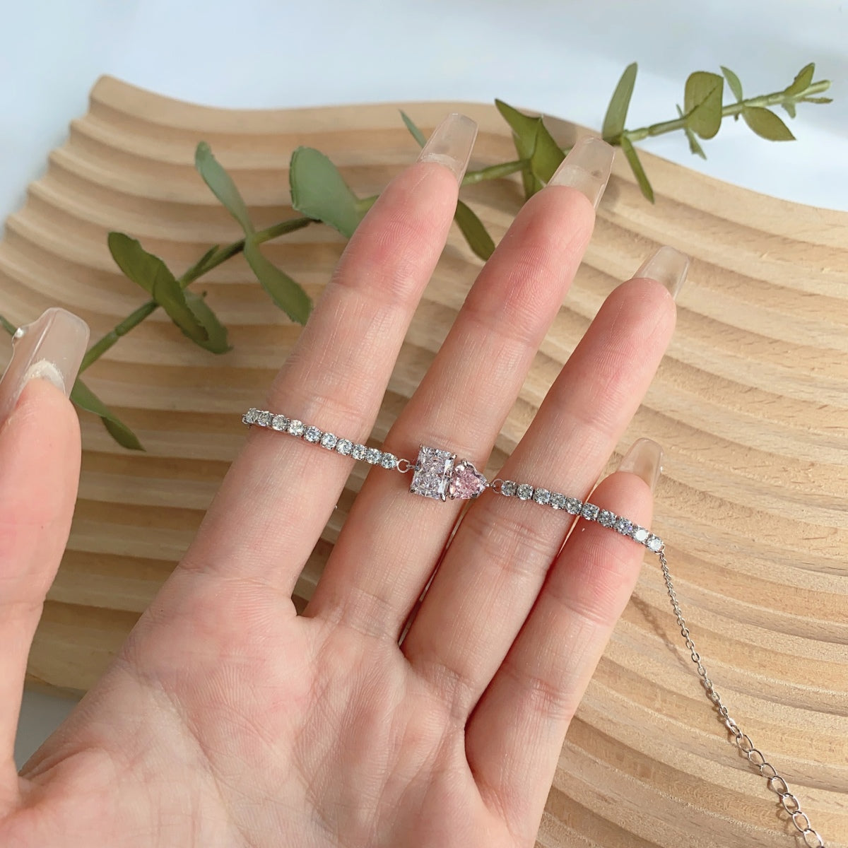 [Lumi Jewels]Dazzling Unique Multi Shape Lover Bracelet