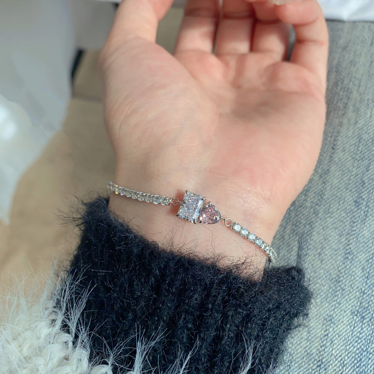 [Lumi Jewels]Dazzling Unique Multi Shape Lover Bracelet
