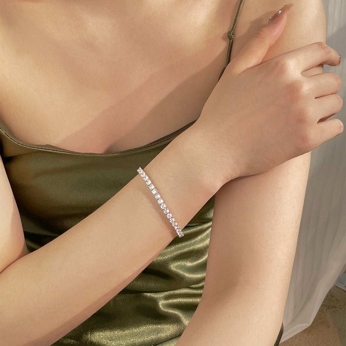 [Lumi Jewels]Luxurious Ornate Round Cut Tennis Bracelet
