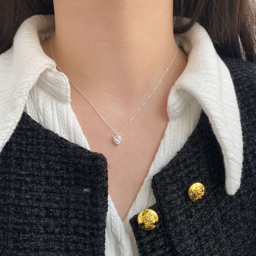 [Lumi Jewels]Ornate Heart Shape Necklace