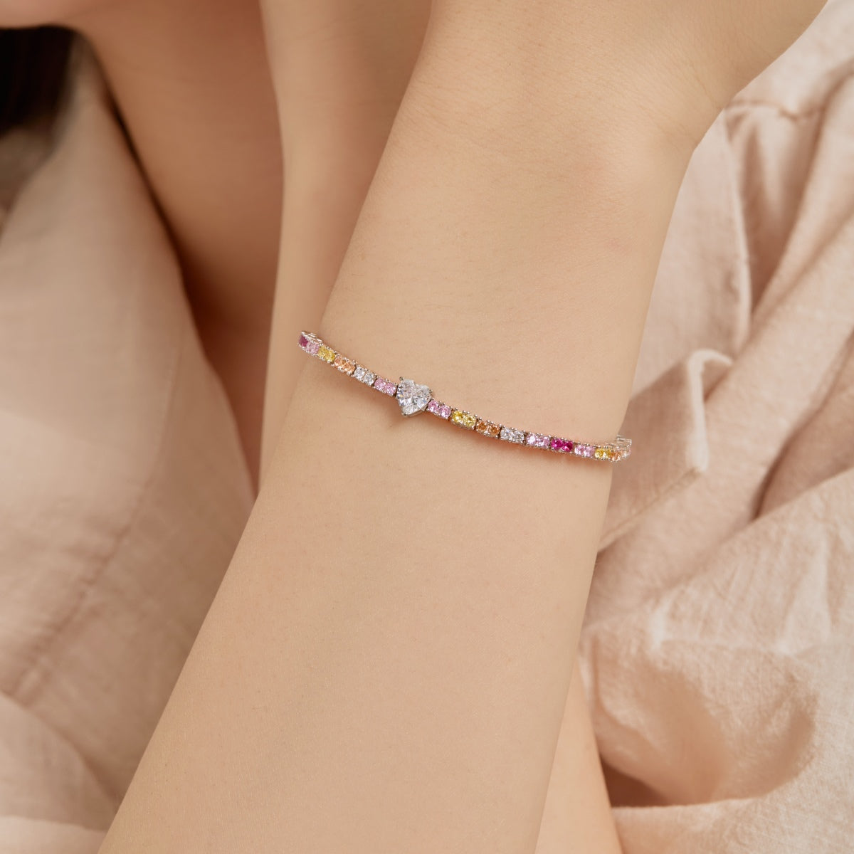 [Lumi Jewels]Delicate Romantic Heart Shape Lover Bracelet