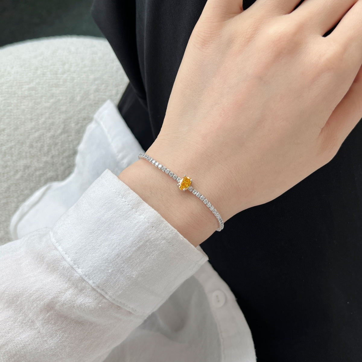 [Lumi Jewels]0.75 Carat Exquisite Oval Cut Daily Bracelet