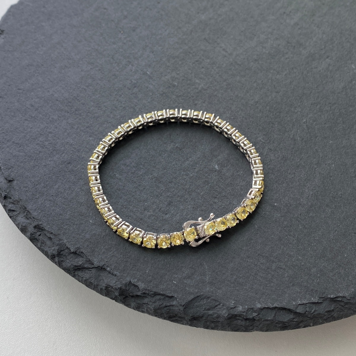 [Lumi Jewels]Ornate Dazzling Round Cut Tennis Bracelet