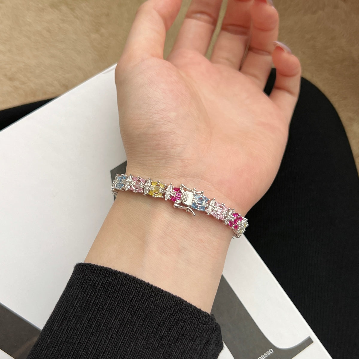 [Lumi Jewels]Delicate Colorful Multi Cut Party Bracelet