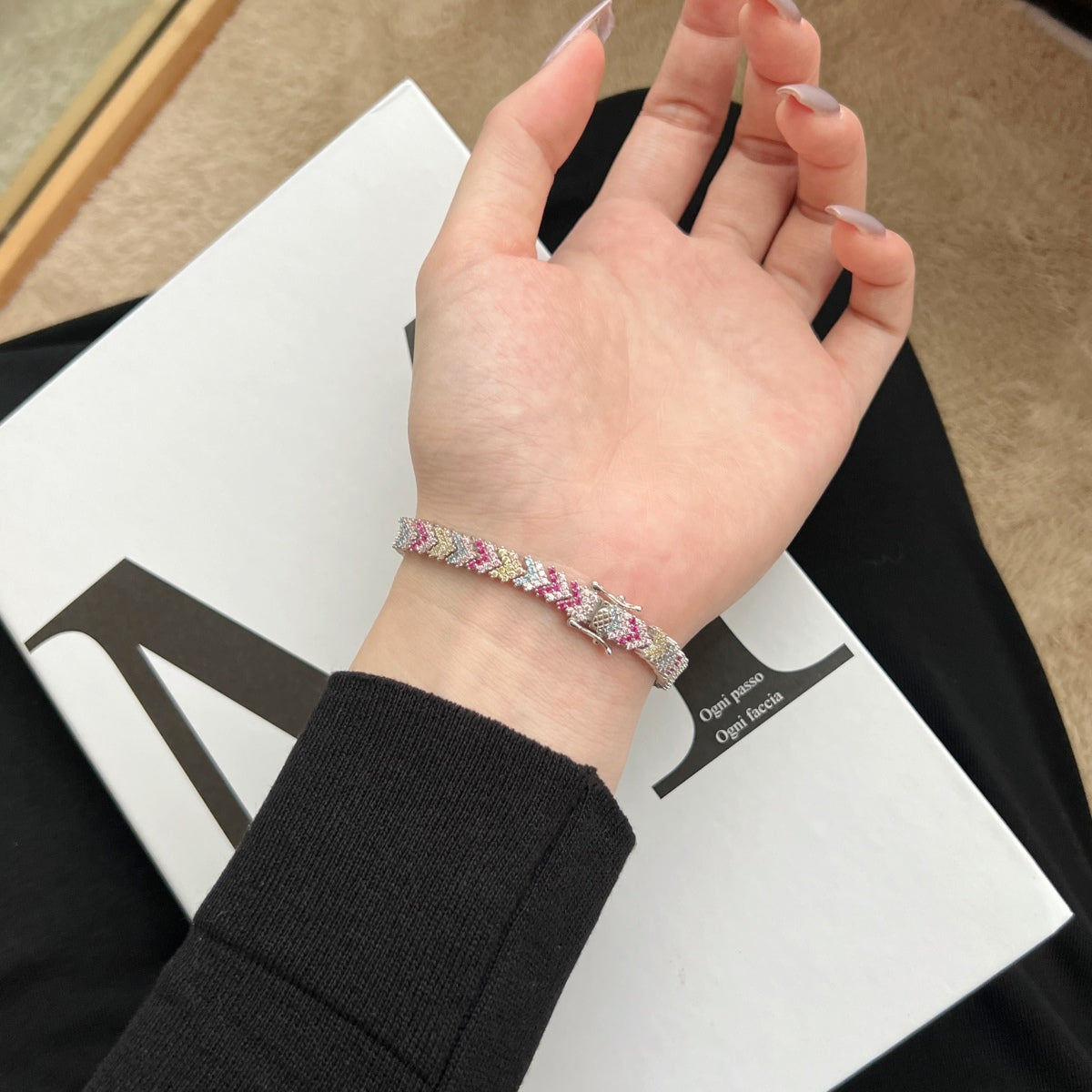 [Lumi Jewels]Ornate Sparkling Round Cut Party Bracelet