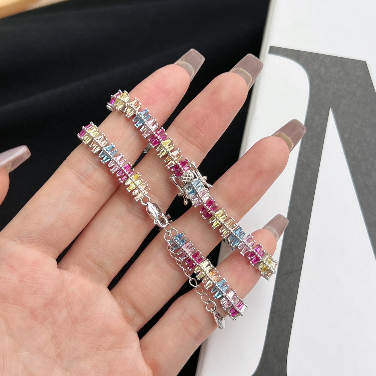 [Lumi Jewels]Sparkling Exquisite Multi Cut Party Bracelet