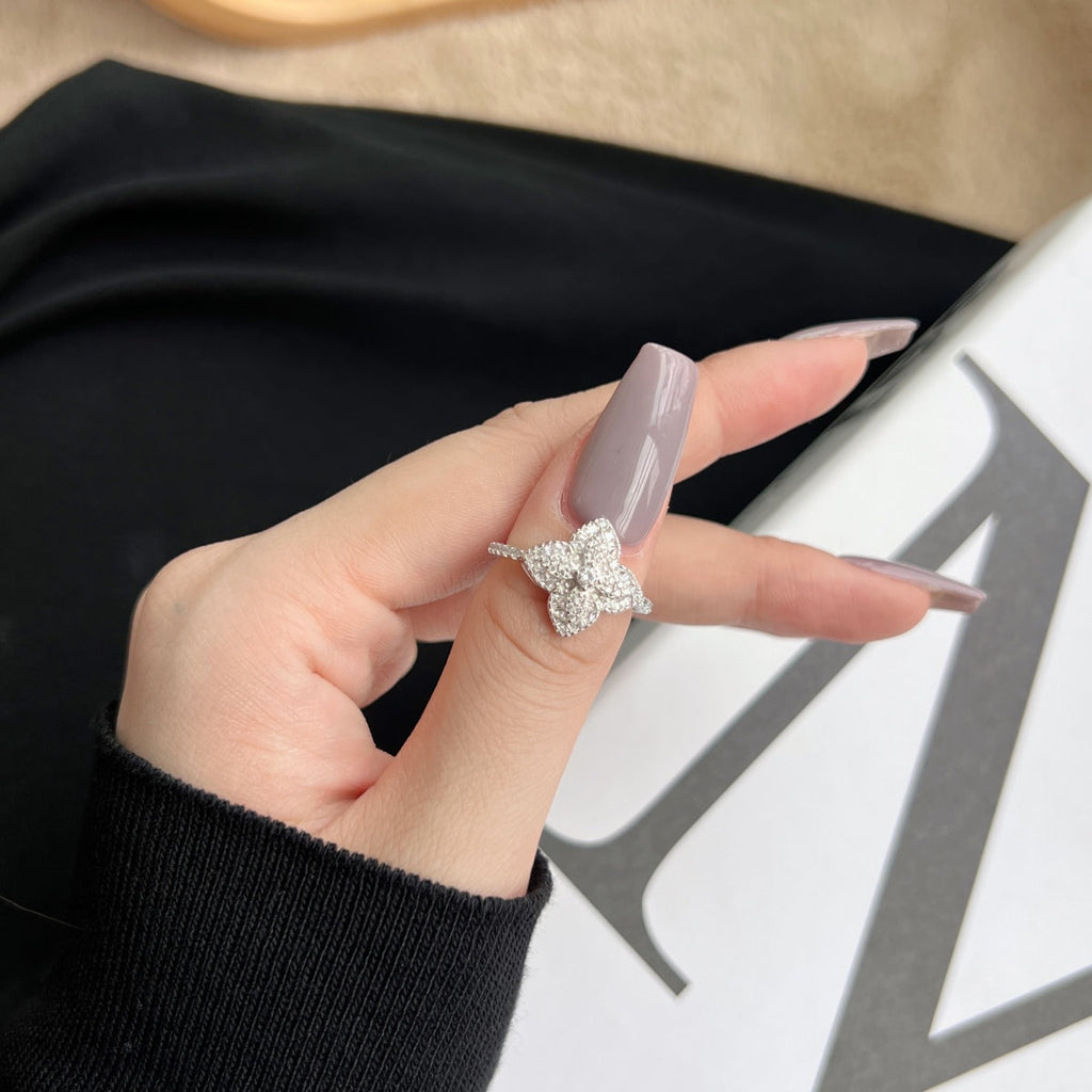 [Lumi Jewels]Luxurious Colorful Flower Shape Banquet Ring
