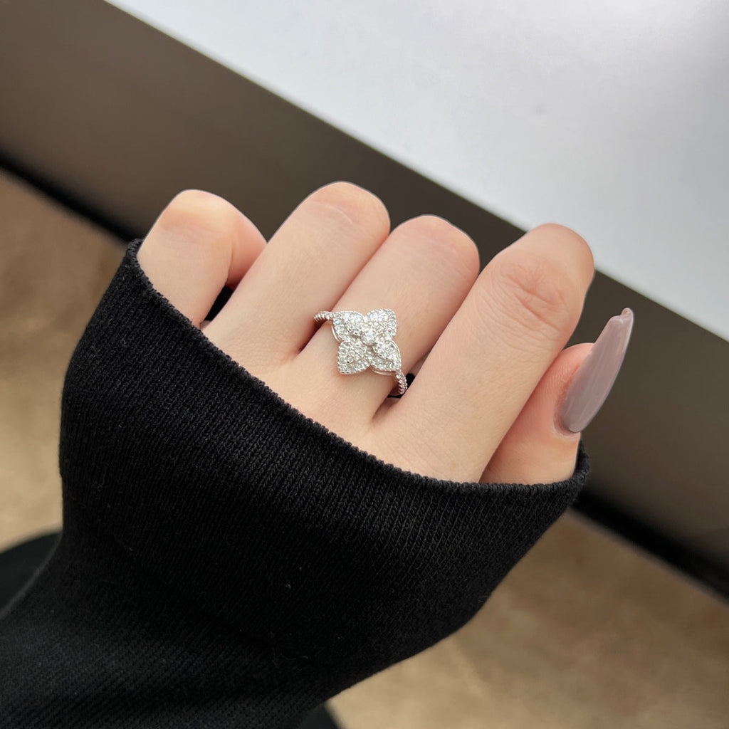 [Lumi Jewels]Luxurious Colorful Flower Shape Banquet Ring