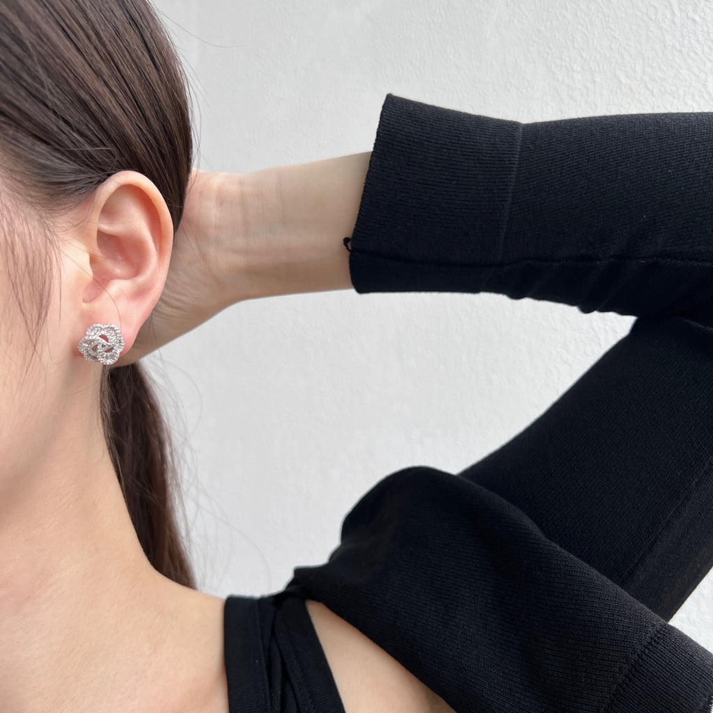 [Lumi Jewels]Exquisite Flower Shape Daily Earrings