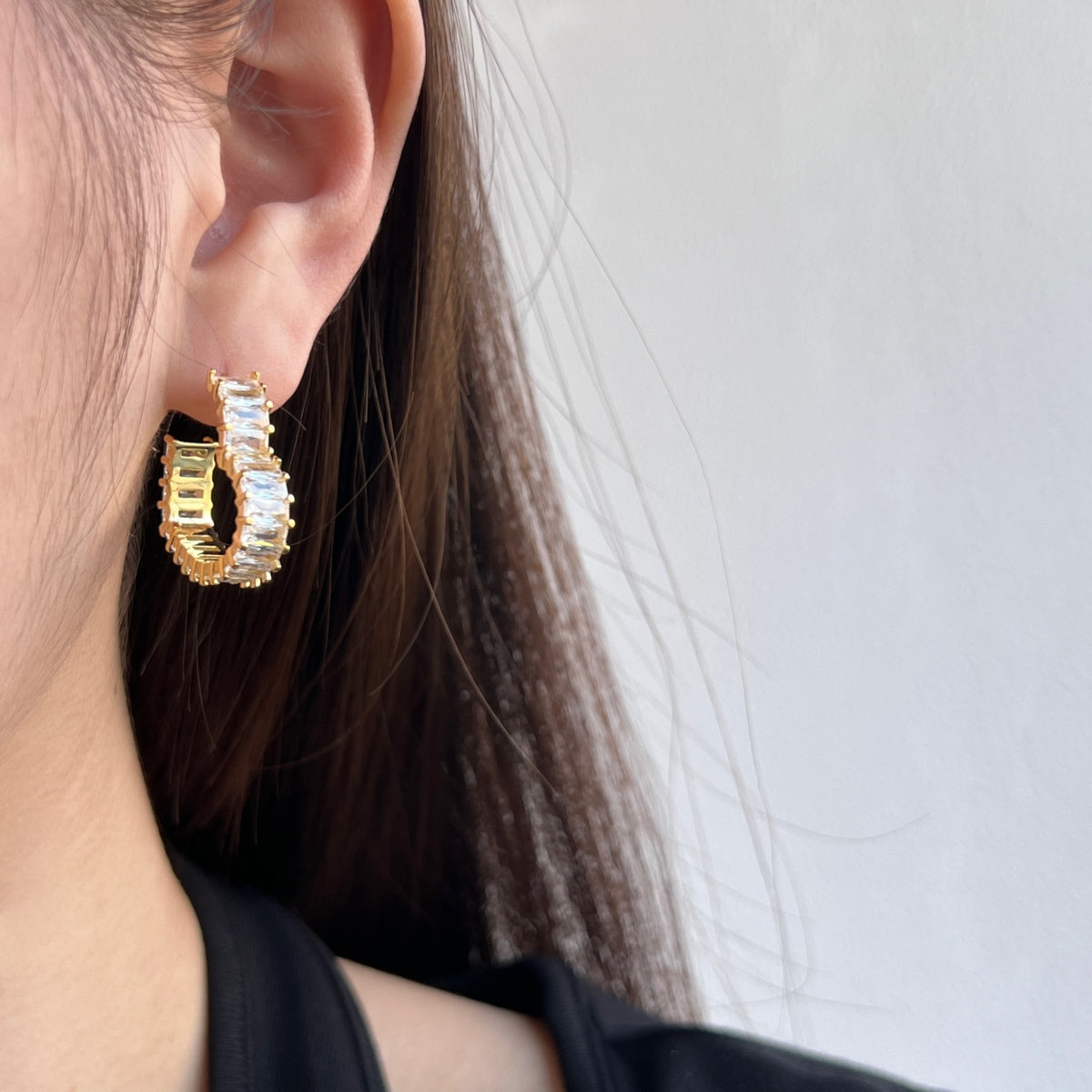 [Lumi Jewels]Radiant Heart Cutout Earrings